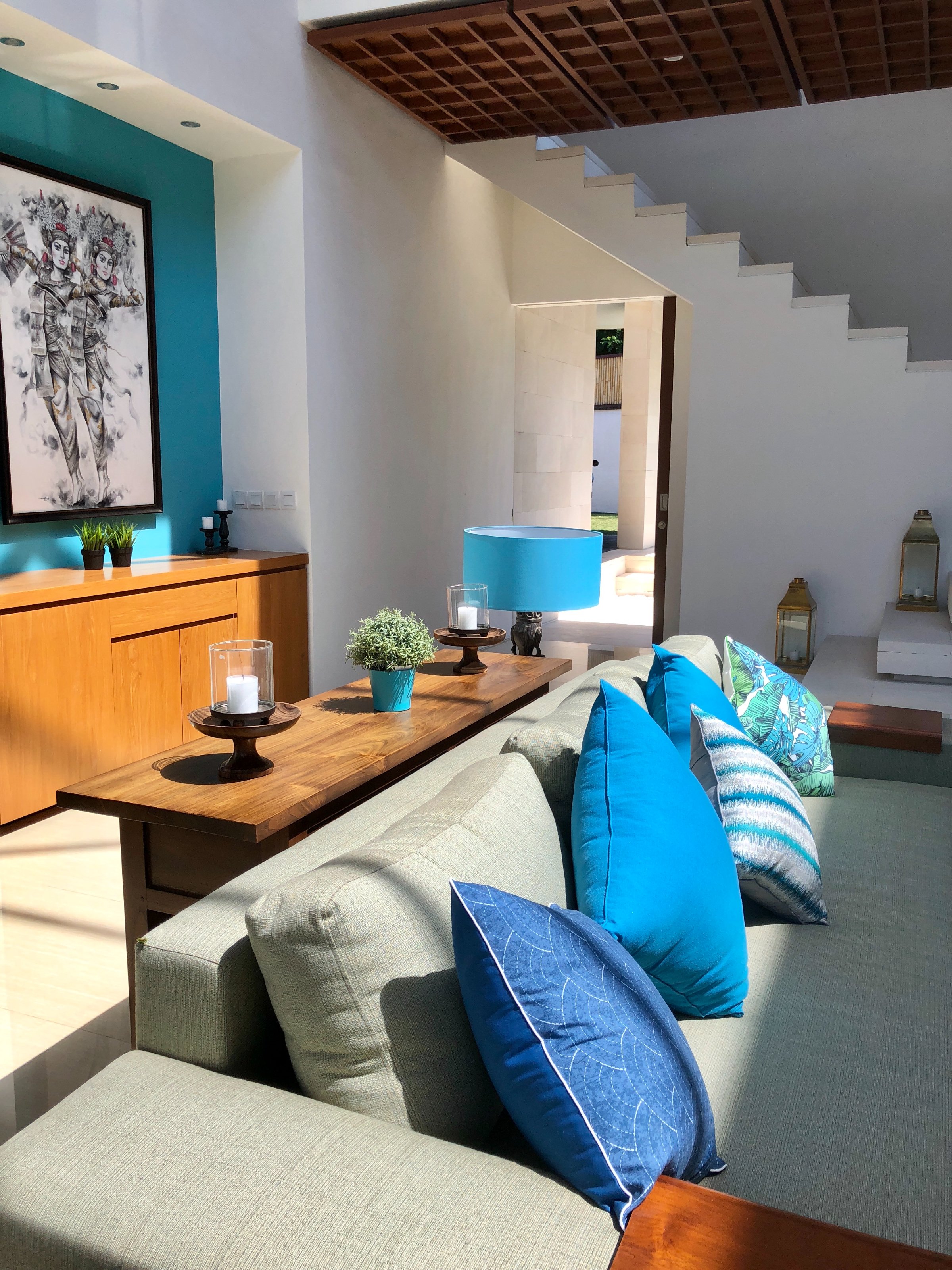 Biru pillow and lamp detail